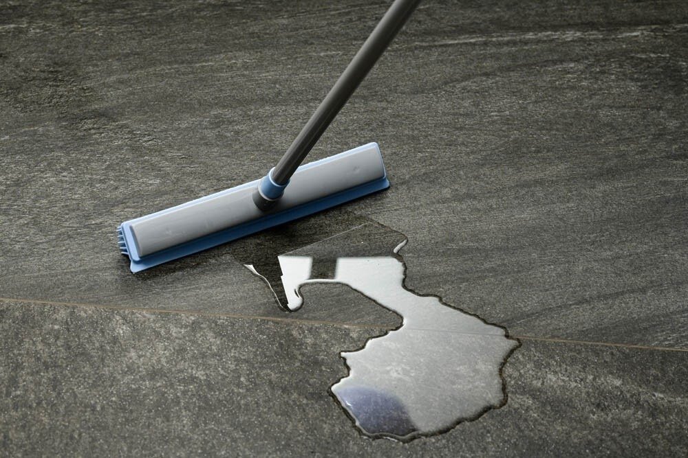 Miotła gumowa z trzonkiem teleskopowym Bacteria Stop York