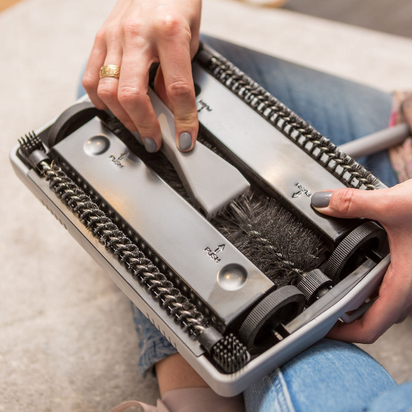 Odkurzacz mechaniczny Katie York